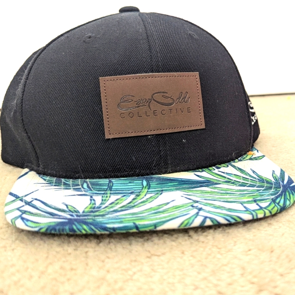Snapback 6 Panel Hat